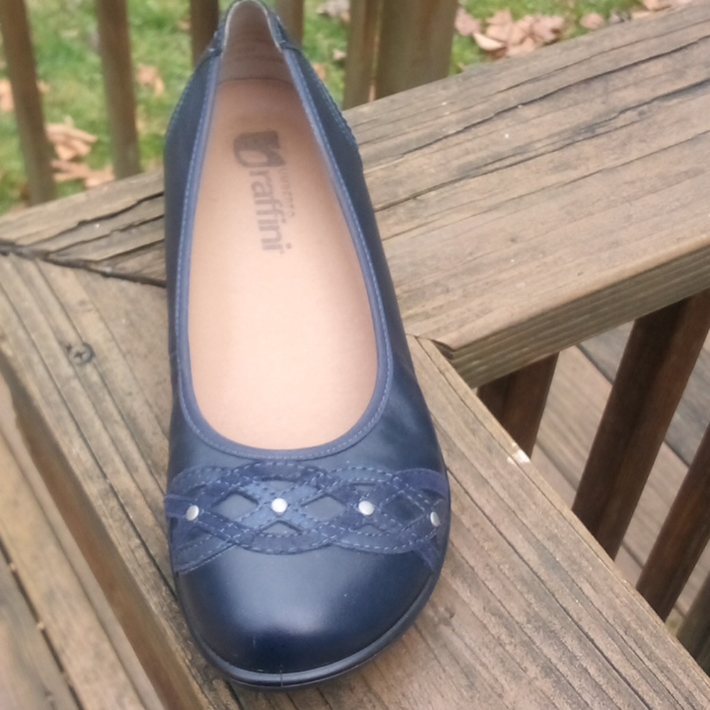 Umberto raffini Jan flats slip on